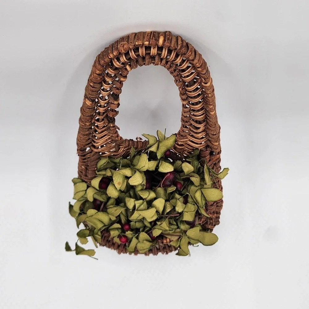 Vintage Wicker Wall Pocket Basket Rustic Hanging Planter Floral Decor 12 Inch